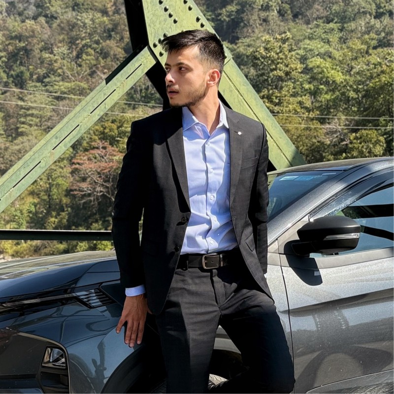 Instructor Rohit Negi